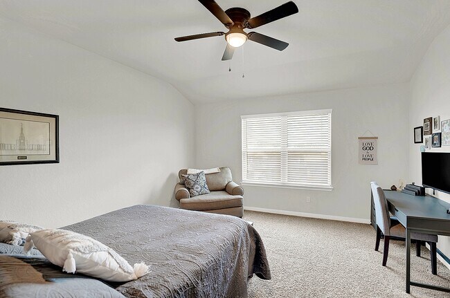 Building Photo - 339 Quinton Bnd
