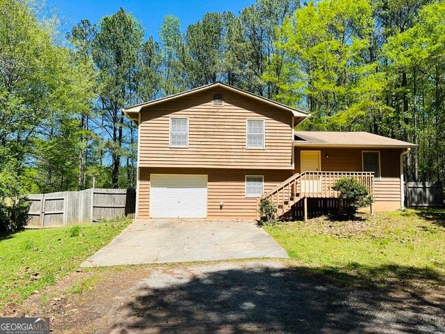 Primary Photo - 524 Millard Farmer Rd