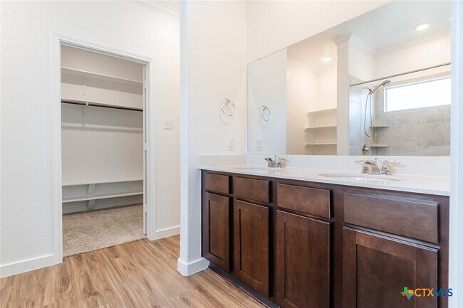 Building Photo - 305 Arnage Dr