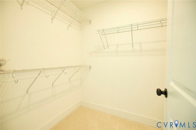 Building Photo - 15337 Sunray Wy