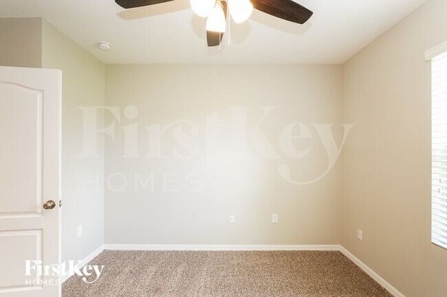 Building Photo - 855 Sheen Cir