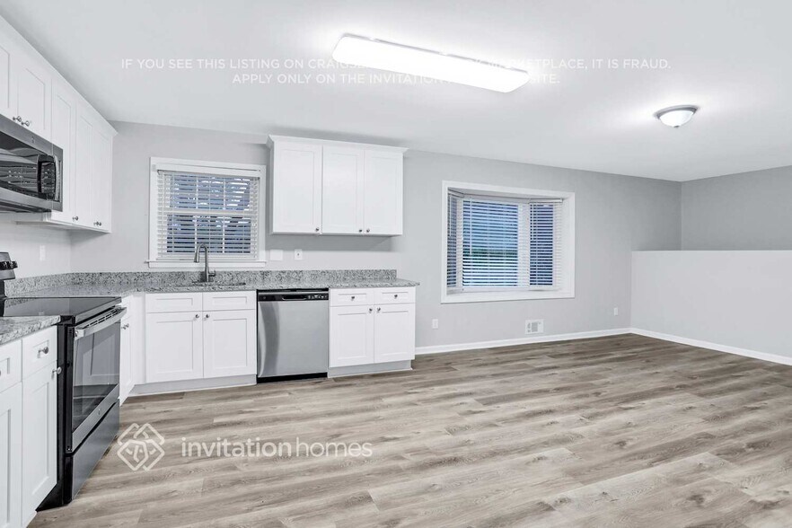 Building Photo - 3488 Pheasant Ct
