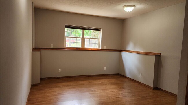 Building Photo - 5153 Oak Valley Dr