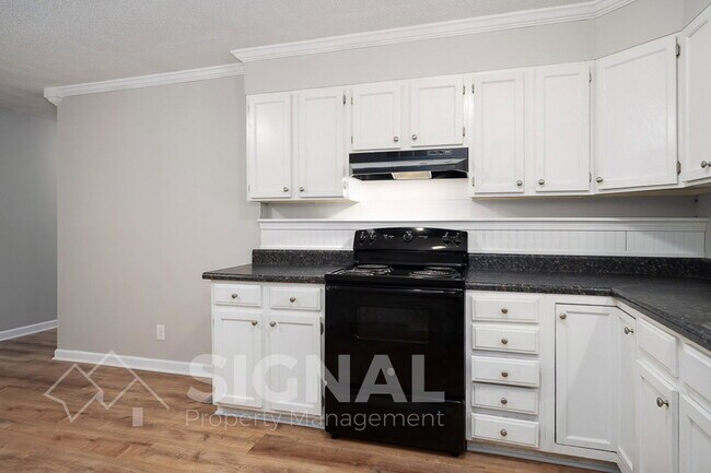 Building Photo - 3037 Apple Valley Ln