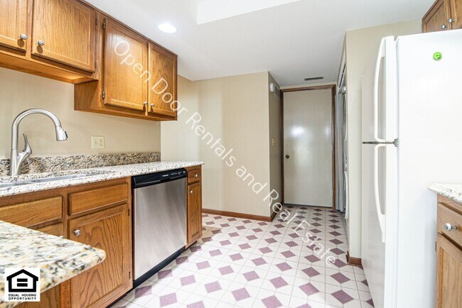 Building Photo - 6304 Langwood Blvd