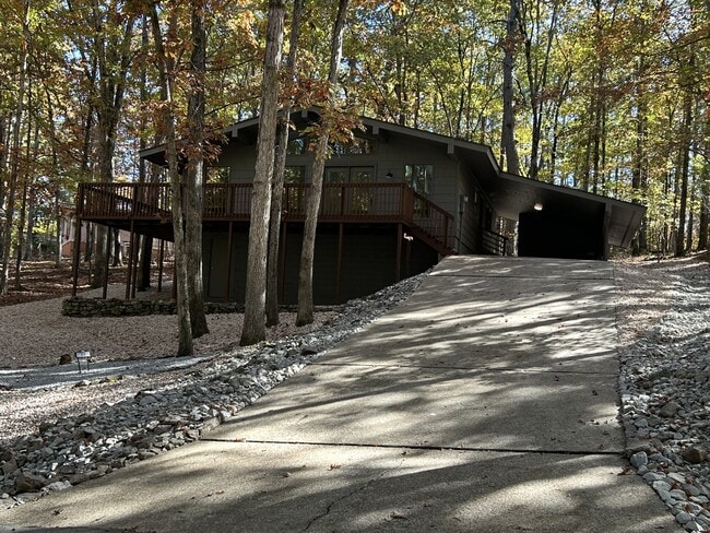 Building Photo - 25 Carballo Ln