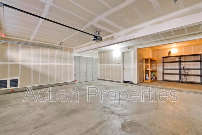 Building Photo - 5132 North First Street