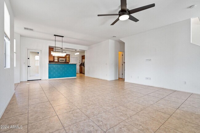 Building Photo - 3771 E Kristal Way