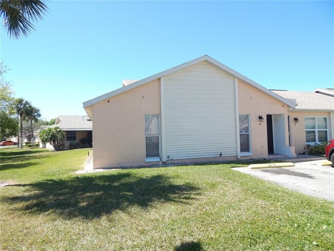 Primary Photo - 36 E Country Cove Way
