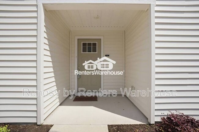 Building Photo - 1005 Opal St