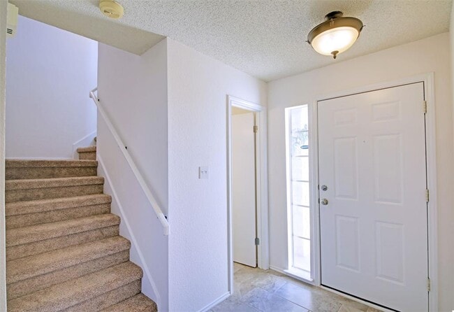 Building Photo - 8800 Peppergrass Cove