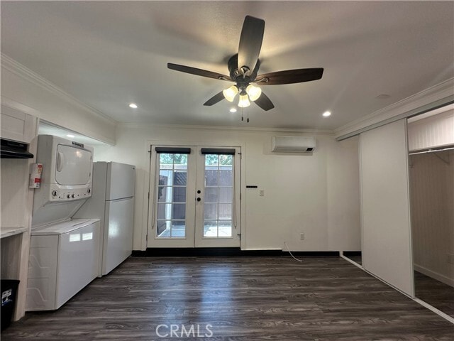 Building Photo - 320 N Lyman Ave