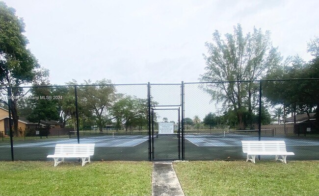 Building Photo - 7351 W Sunrise Blvd