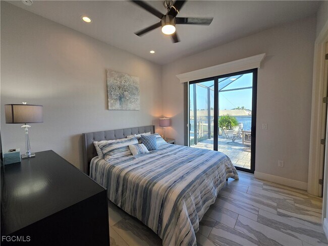 Building Photo - 1255 NW 38th Ave