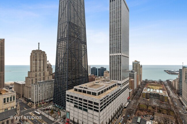 Building Photo - 800 N Michigan Ave
