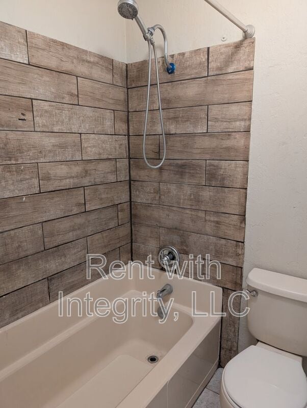 Building Photo - 1312 Nylic St