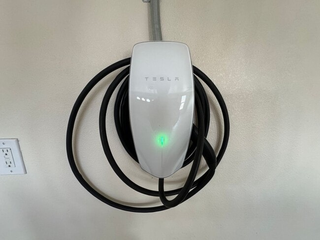 Building Photo - 4BR/2BA/2CG, TESLA CHARGER 1765 sq.ft. ren...