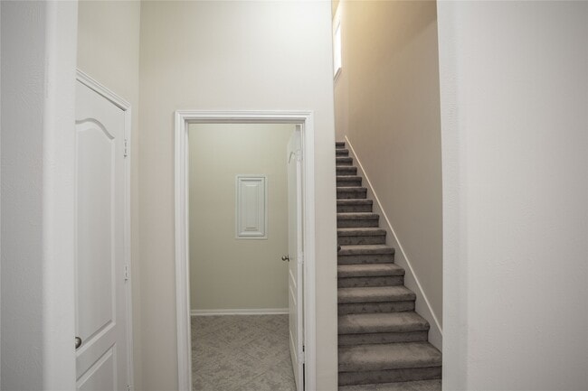 Building Photo - 24535 Carlton Springs Ln