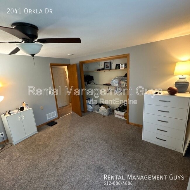 Building Photo - 2041 Orkla Dr