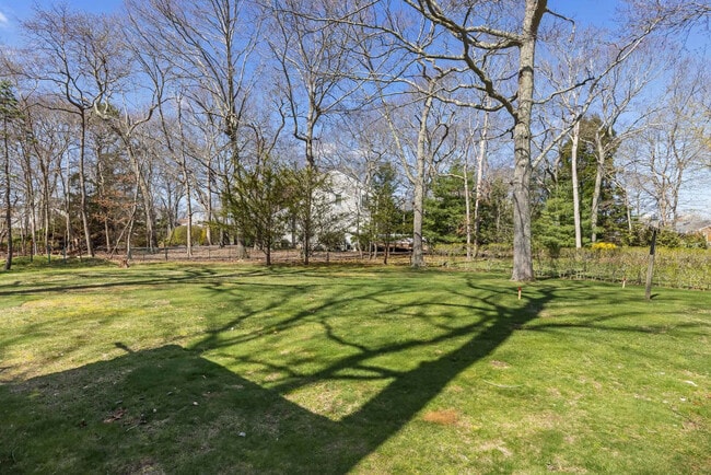 Building Photo - 18 Maryland Blvd