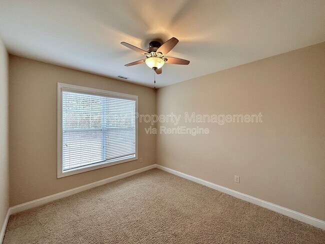 Building Photo - 906 Keaton Ridge Court
