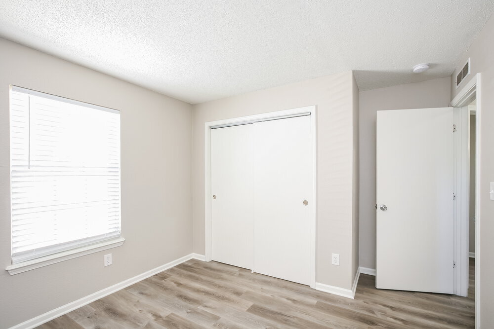 Building Photo - 4349 Village Trace Ct