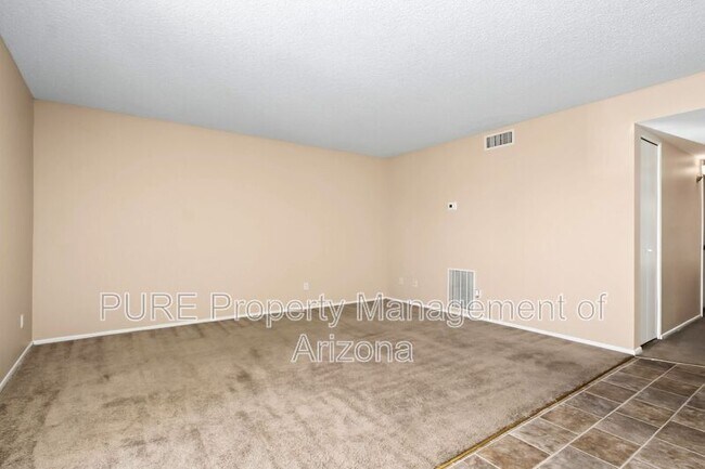 Building Photo - 1224 E Evergreen St