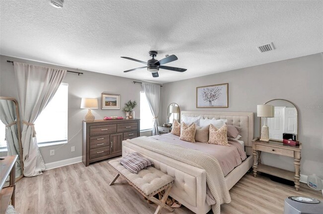 Building Photo - 456 Bayou-Village Dr