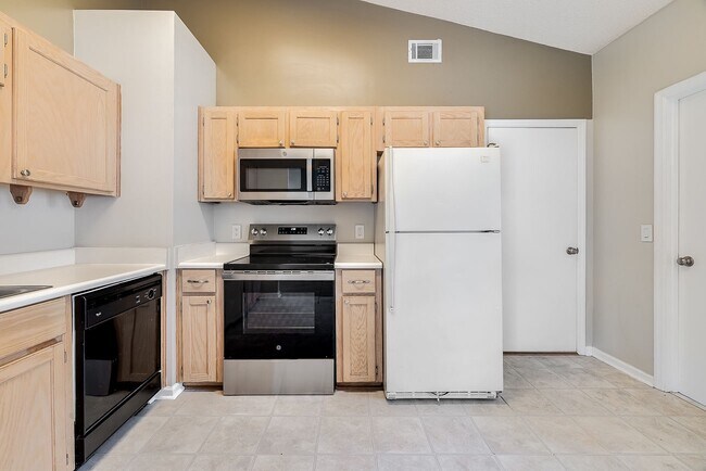 Building Photo - 118 Laurelwood Dr