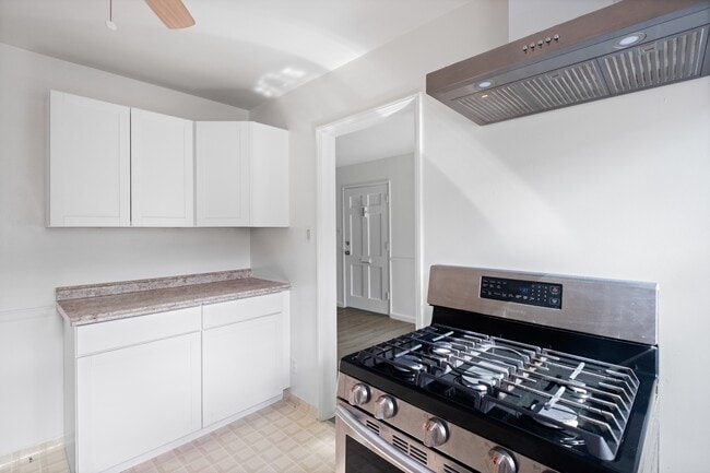 Building Photo - 3493 Meier St