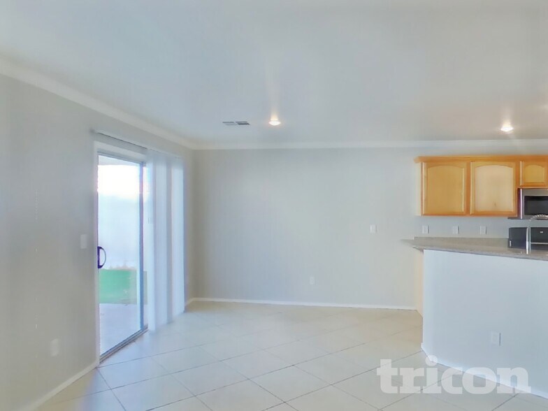 Building Photo - 684 Rising Brook Dr