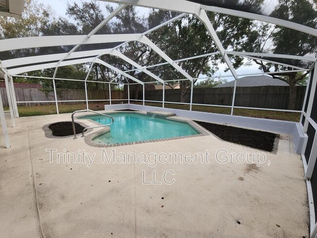 Building Photo - 13496 Wilburton St