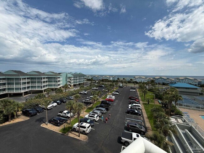 Building Photo - 1200 Fort Pickens Rd