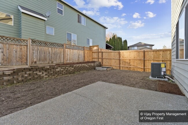 Building Photo - 685 NW 176th Ct