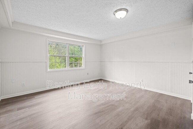 Building Photo - 207 Jemison St