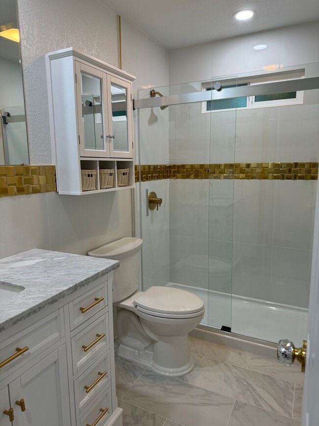 Building Photo - Newly Renovated 2 Bedroom / 1 Bathroom Cottage for Rent in Makawao!