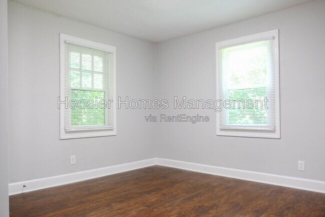 Building Photo - 2035 E 43rd St