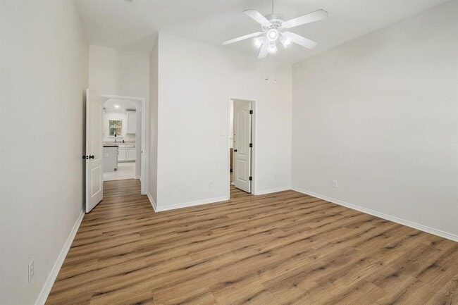 Building Photo - 108 Windmill Cir
