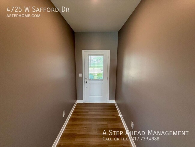 Building Photo - 4725 W Safford Dr
