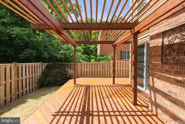 Building Photo - 7867 Wintercress Ln