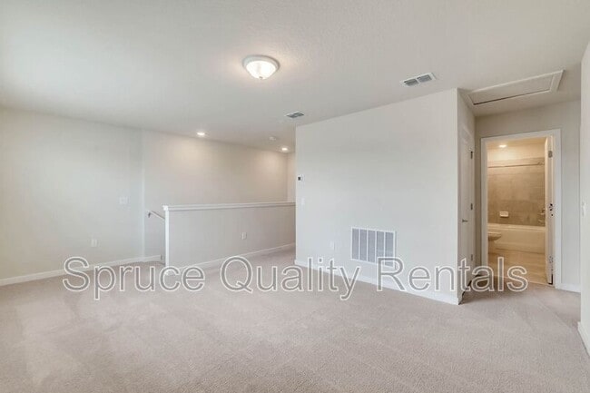 Building Photo - 913 Rivers Crossing St