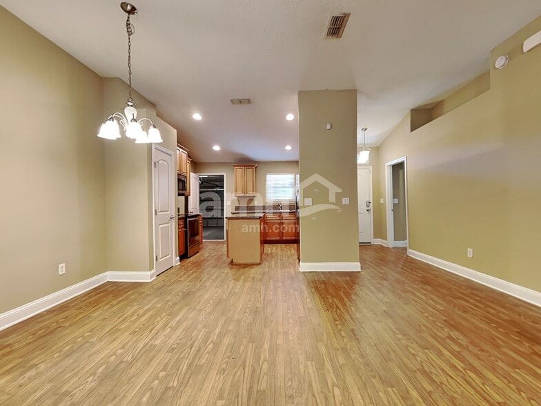 Building Photo - 2132 Cherokee Cove Trl