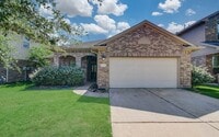 Building Photo - 15618 Whispering Green Dr
