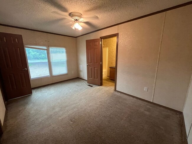 Building Photo - Sherwood Rental