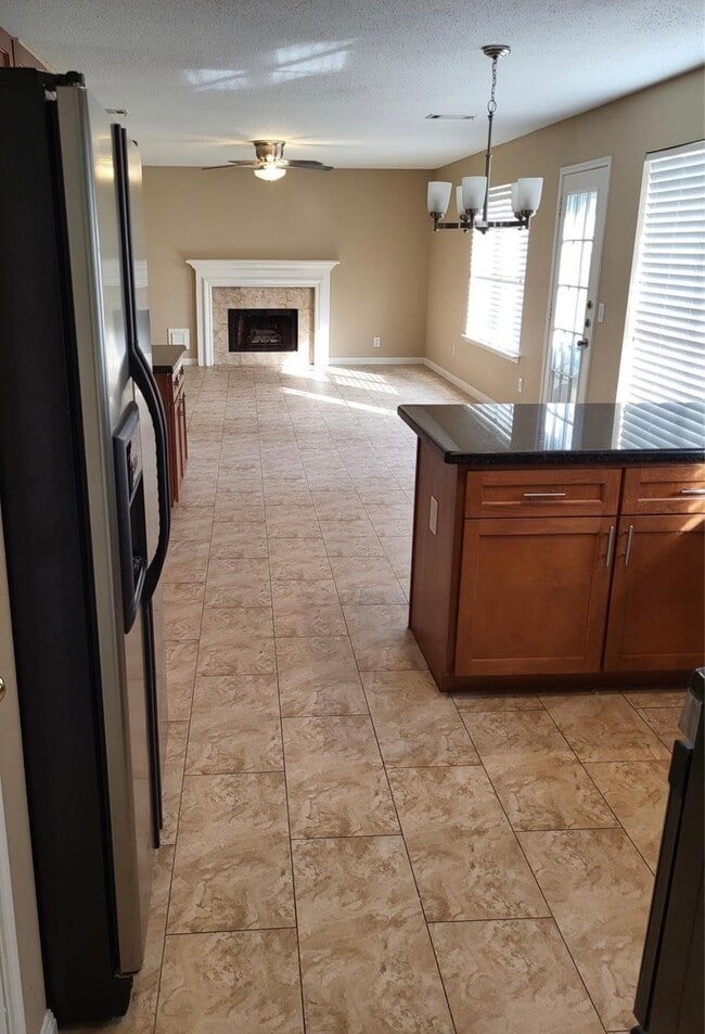 Building Photo - 18843 Appletree Hill Ln