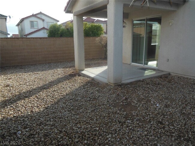 Building Photo - 6218 Desert Lavender Ave