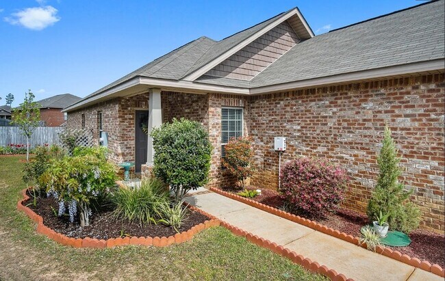 Building Photo - 2492 Bentridge Dr W