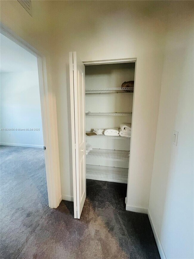 Building Photo - 28650 SW 131st Ct