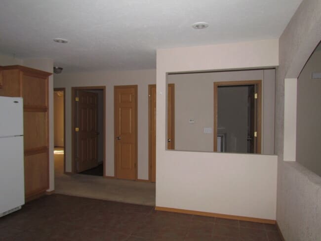 Building Photo - Available February 27th!!