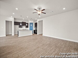 Building Photo - 1731 Doubleday Ln